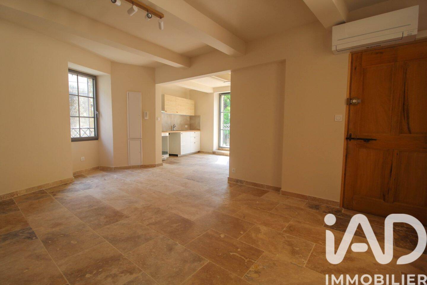 Maison à louer, 62m², MONTAREN ET SAINT MEDIERS
