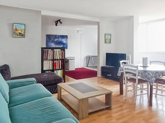 Appartement à vendre 74 900 € 4 pièces 2 chambres 68,6 m² Étage 12/15 Bords de Loire-Grand mail Saint-Pierre-des-Corps 37700