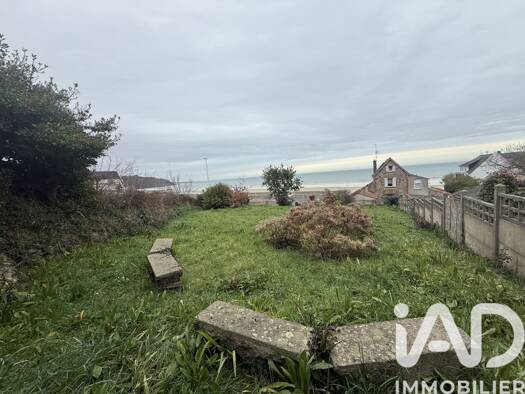Terrain constructible viabilisé à vendre 405 000 € 686 m² de terrain Saint Eloi-Les Rosaires Plérin 22190