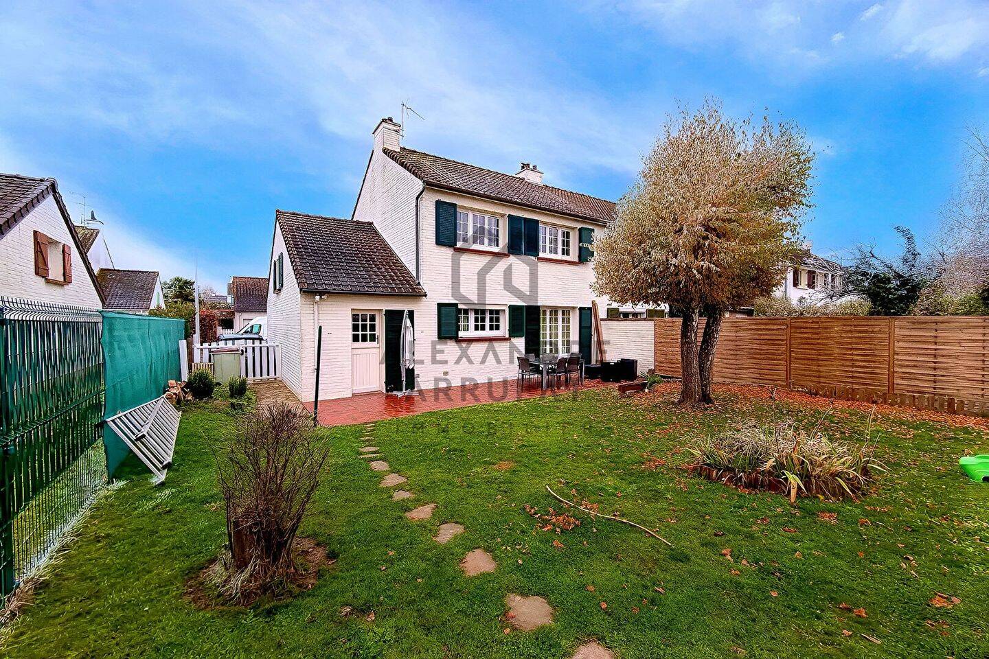 Maison à vendre, 100m², COMBS LA VILLE