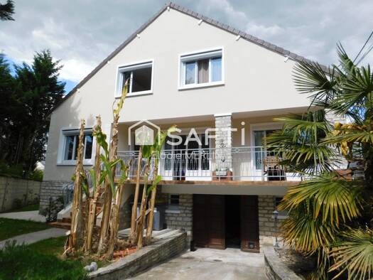Pavillon à vendre 349 000 € 6 pièces 5 chambres 198 m² 724 m² de terrain Centre Sud Saint-Pierre-lès-Nemours 77140
