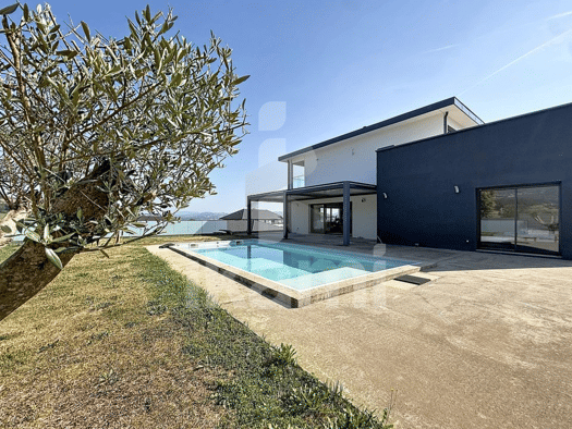 Maison à vendre 885 000 € 5 pièces 3 chambres 141,04 m² Sud Rumilly 74150