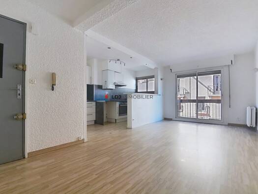 Appartement à vendre 97 000 € 2 pièces 1 chambre 48,7 m² Étage 1/5 Saint Assiscle-Mailloles Perpignan 66000