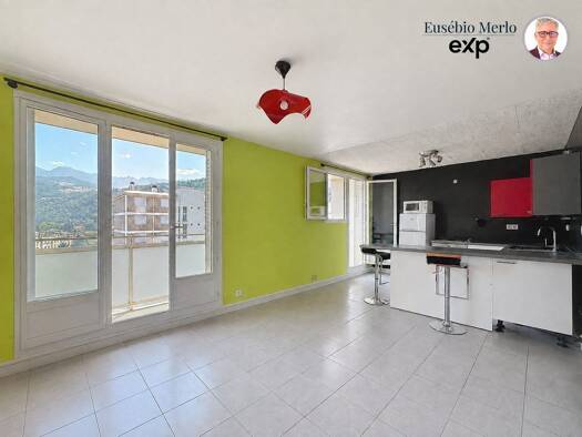 Appartement à vendre 119 000 € 3 pièces 2 chambres 56 m² Étage 8/9 Le Murier-La Galochère Saint-Martin-d'Hères 38400