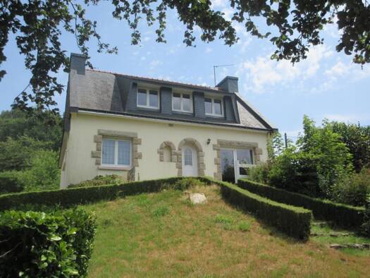Maison à vendre 208 534 € 6 pièces 4 chambres 110 m² 1 516 m² de terrain Locminé 56500