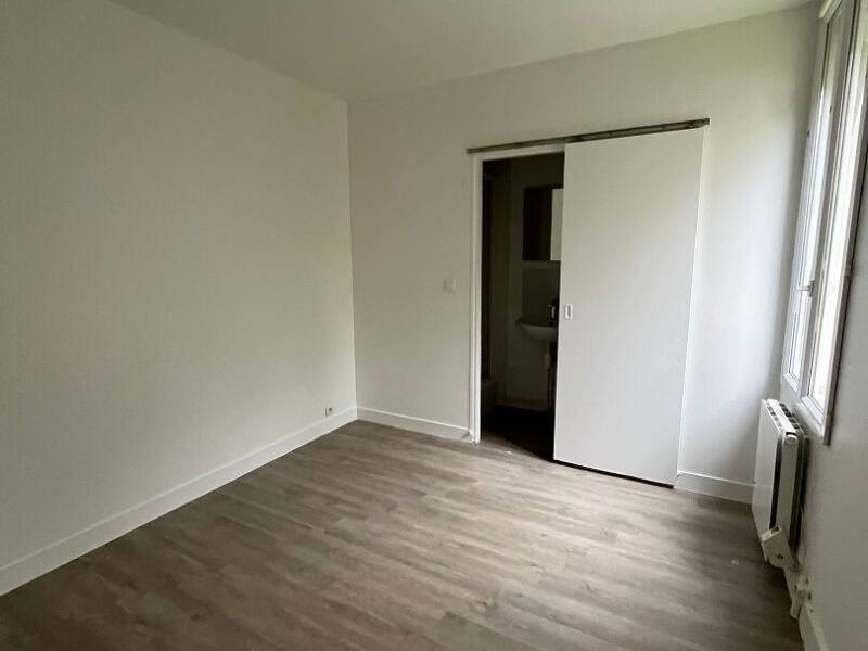 Maison à louer, 23m², SAINT MAUR DES FOSSES