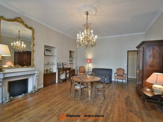 Appartement à vendre 211 950 € 2 pièces 1 chambre 70 m² RDC/3 Bagnères-de-Luchon 31110