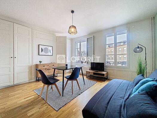 Appartement à louer 548 € 1 pièce 25 m² Étage 2/3 Parc Saint Cyr Elbeuf 76500
