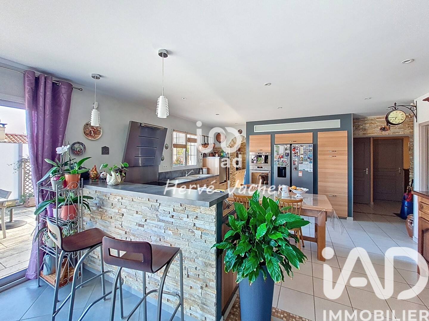 Maison à vendre, 153m², VILLIEU LOYES MOLLON