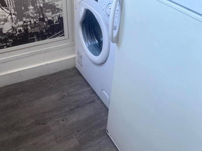 Maison à louer, 10m², PARIS 17E