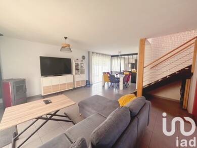Maison à vendre 299 000 € 7 pièces 6 chambres 134 m² 910 m² de terrain Thaon-les-Vosges 88150