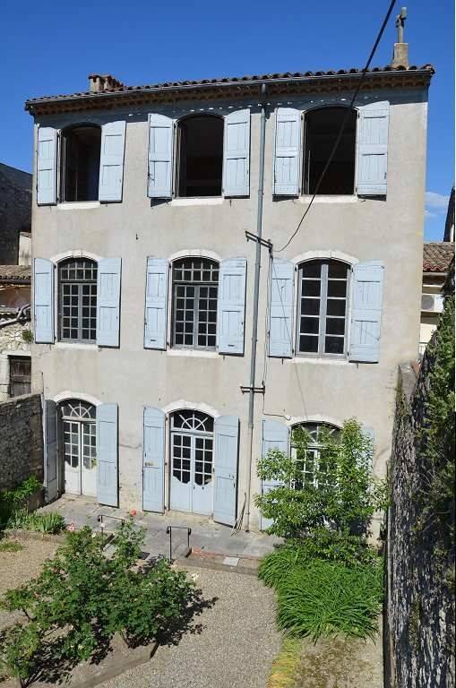 Maison à vendre, 650m², SAINT HIPPOLYTE DU FORT