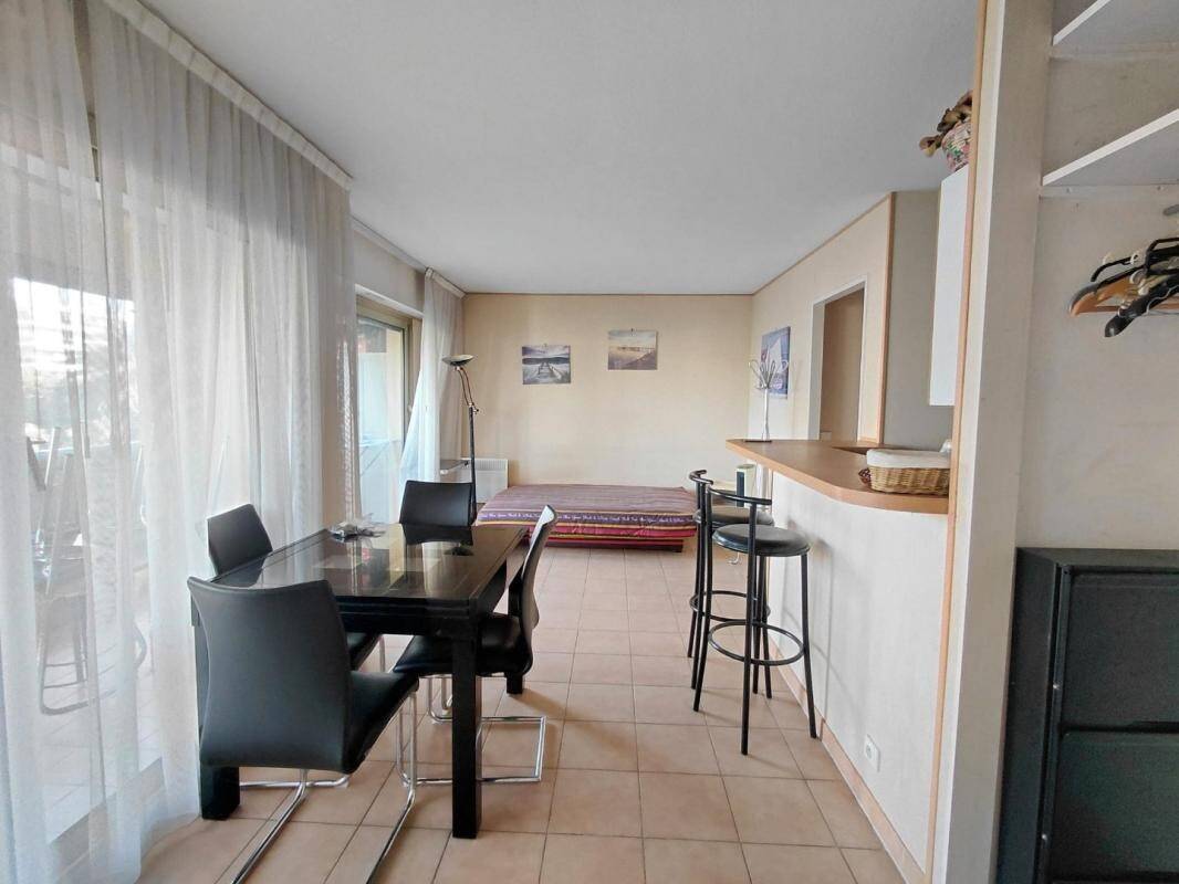Maison à louer, 35m², ANTIBES