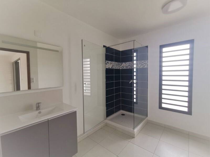 Maison à louer, 70m², REMIRE MONTJOLY