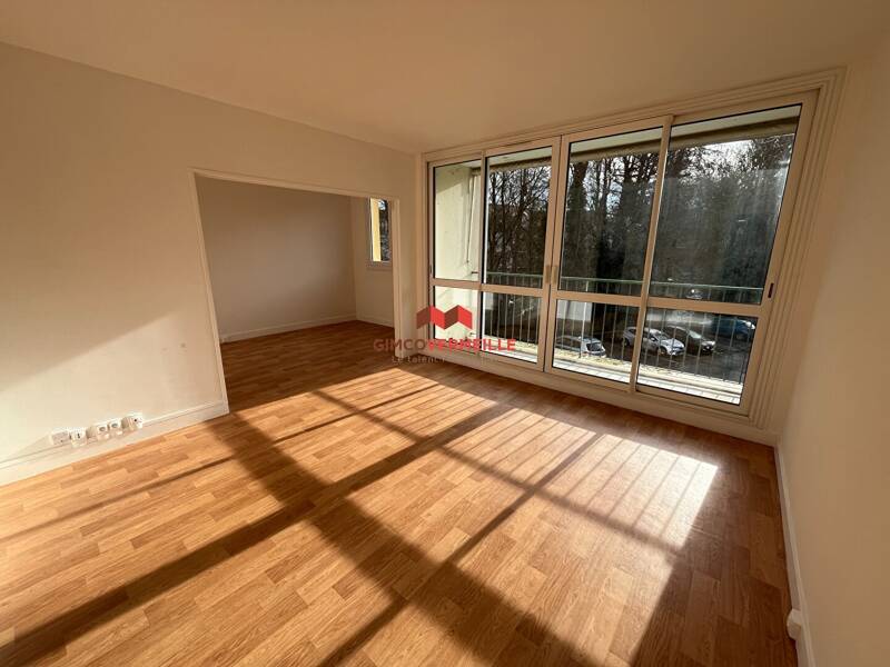 Maison à louer, 65m², BUC