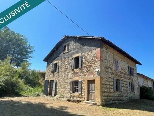 Maison à vendre 345 000 € 6 pièces 4 chambres 210 m² 3 303 m² de terrain Eyzin-Pinet 38780