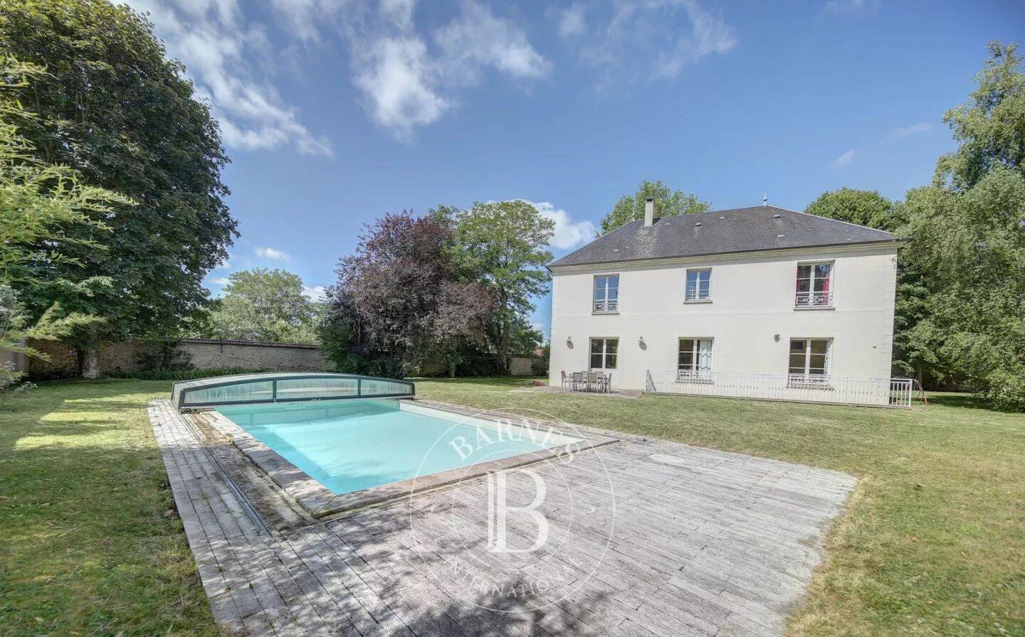 Maison à vendre, 206m², NEAUPHLE LE CHATEAU