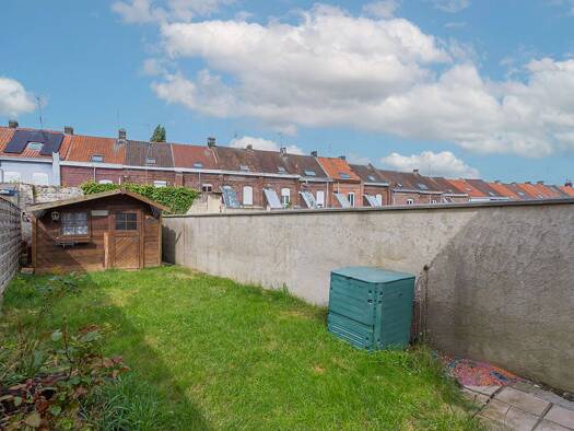 Maison à vendre 139 500 € 5 pièces 4 chambres 90 m² 119 m² de terrain Croix Rouge Tourcoing 59200
