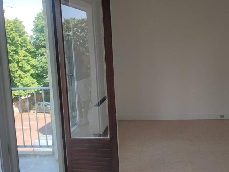 Maison à louer, 29m², SAINT MAUR DES FOSSES