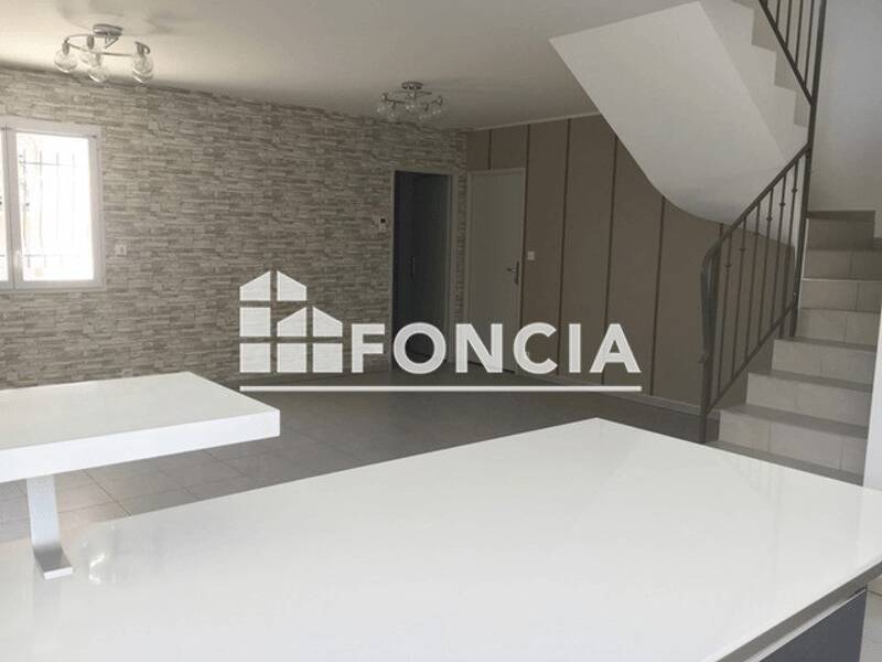 Maison à louer, 103m², REYRIEUX