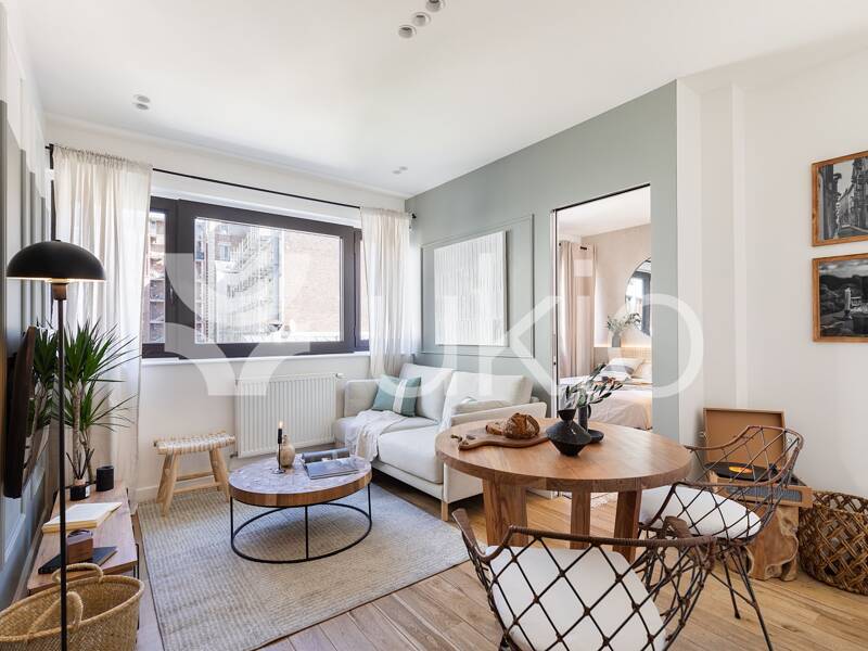 Maison à louer, 33m², PARIS 16E