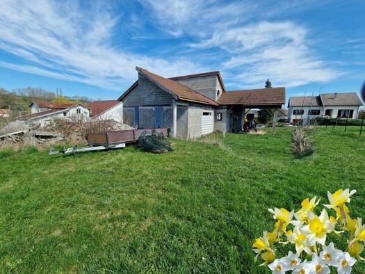 Maison à vendre 153 000 € 5 pièces 3 chambres 161 m² 1 086 m² de terrain Mirecourt 88500