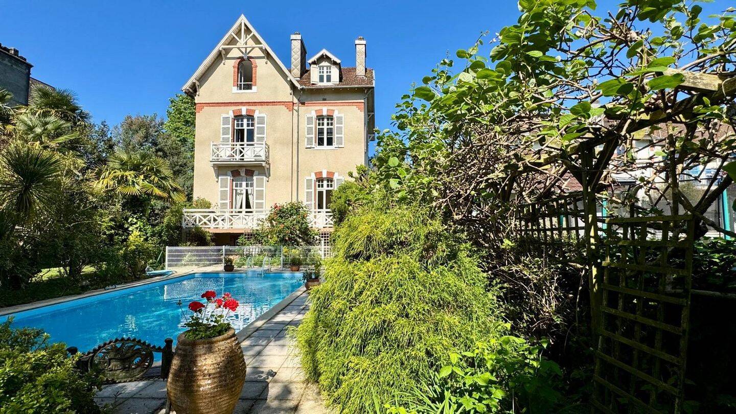 Maison à vendre, 270m², PAU