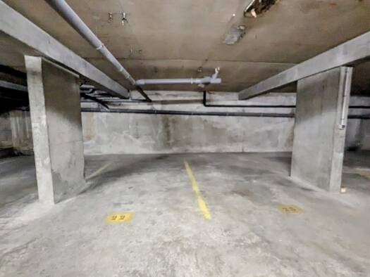 Parking à louer 60 € 12 m² Sotteville-lès-Rouen 76300