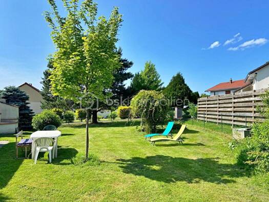 Pavillon à vendre 267 000 € 6 pièces 3 chambres 140 m² Granges-Aumontzey 88640