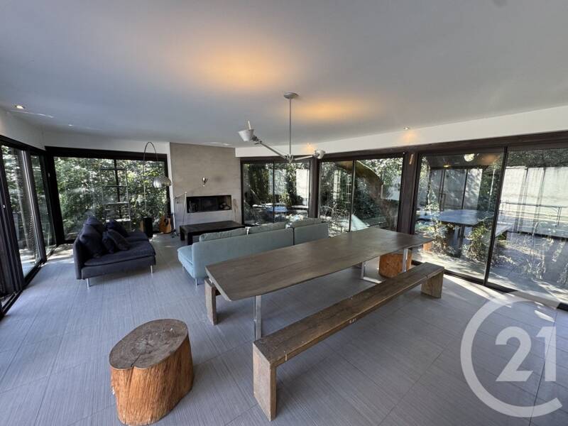 Maison à louer, 158m², MARSEILLE 12E