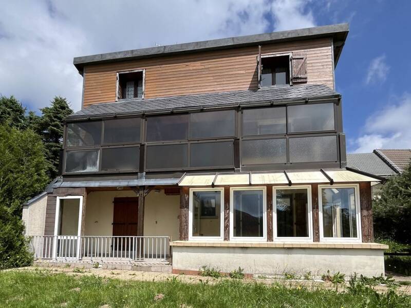 Maison à vendre, 159m², BESSE ET SAINT ANASTAISE