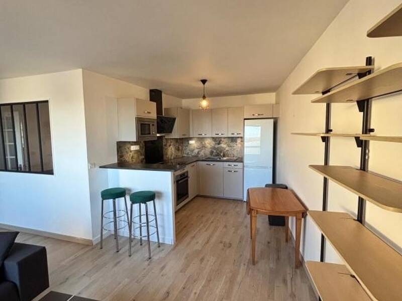 Maison à louer, 60m², SAINT THIBAULT DES VIGNES