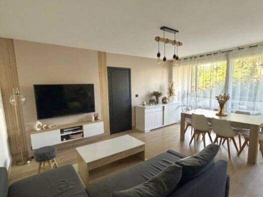 Appartement à vendre 265 000 € 3 pièces 2 chambres 70 m² Étage 1/3 Ondres 40440