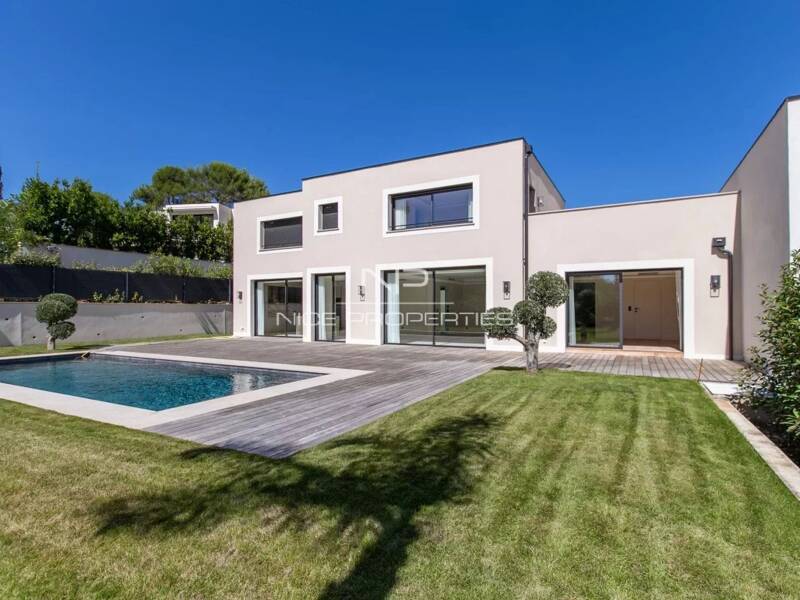 Maison à vendre, 280m², MOUANS SARTOUX