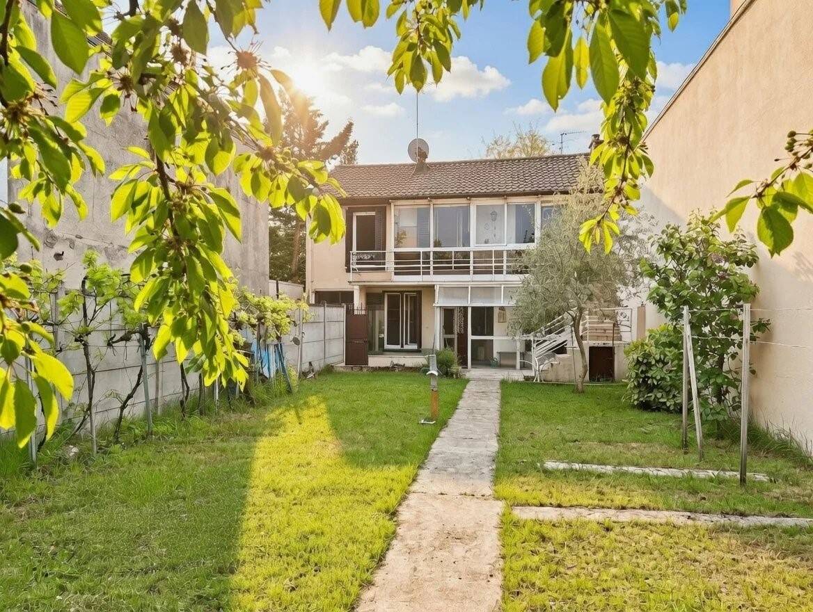 Maison à vendre, 94m², LA VARENNE SAINT HILAIRE