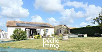 Maison de plain-pied à vendre 205 000 € 3 pièces 2 chambres 76 m² 880 m² de terrain Mache 85190