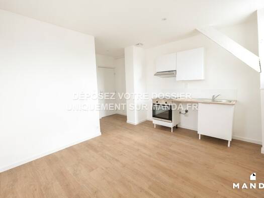 Appartement à louer - logement étudiant 480 € 1 pièce 15 m² 2ème étage Fresnoy Mackellerie-Armentières Roubaix 59100