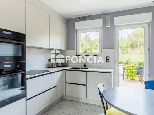 Maison à vendre 395 000 € 7 pièces 4 chambres 142 m² 629 m² de terrain Retonfey 57645