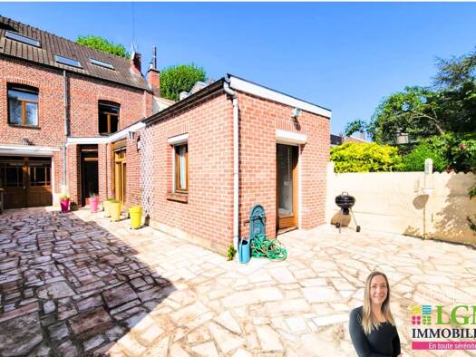 Maison à vendre 225 000 € 4 pièces 3 chambres 176 m² 326 m² de terrain Nungesser-La Briquette-Faubourg de Cambrai Valenciennes 59300