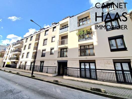 Appartement à vendre 570 000 € 3 pièces 2 chambres 70 m² Étage 1/3 Plateau Charenton-le-Pont 94220