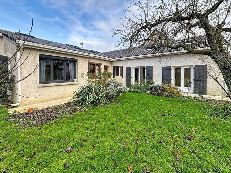 Maison à vendre, 114m², ROISSY EN BRIE