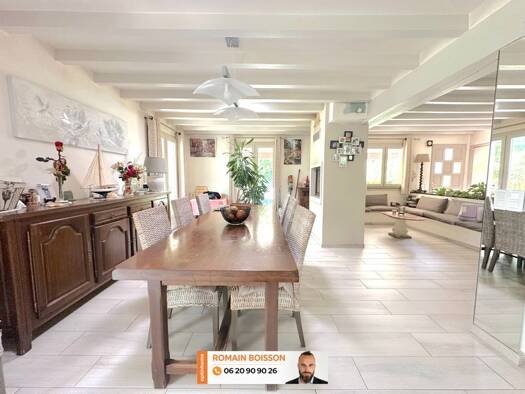 Maison à vendre 379 000 € 8 pièces 6 chambres 240 m² 5 890 m² de terrain Manses 09500