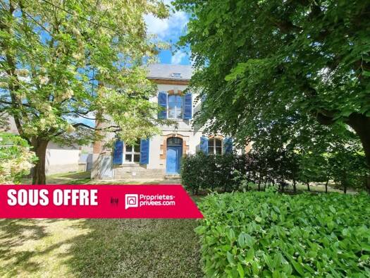Maison à vendre 363 960 € 8 pièces 5 chambres 310,5 m² 3 284 m² de terrain Chevilly 45520
