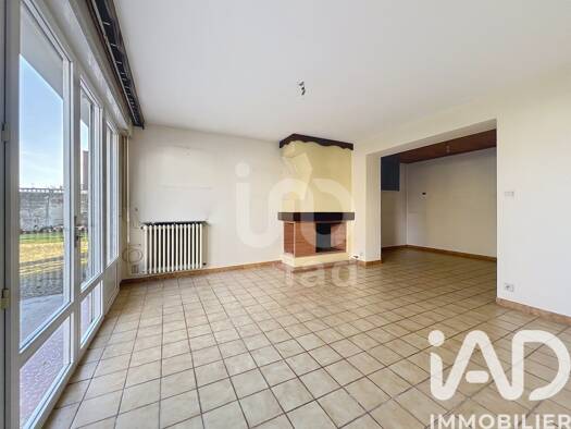 Maison à vendre 189 000 € 7 pièces 6 chambres 159 m² 184 m² de terrain Laubadère Tarbes 65000