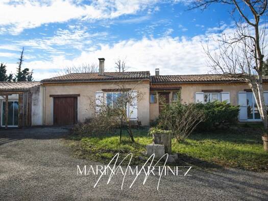 Maison de plain-pied à vendre 276 000 € 4 pièces 3 chambres 120 m² 2 110 m² de terrain Castelnaudary 11400