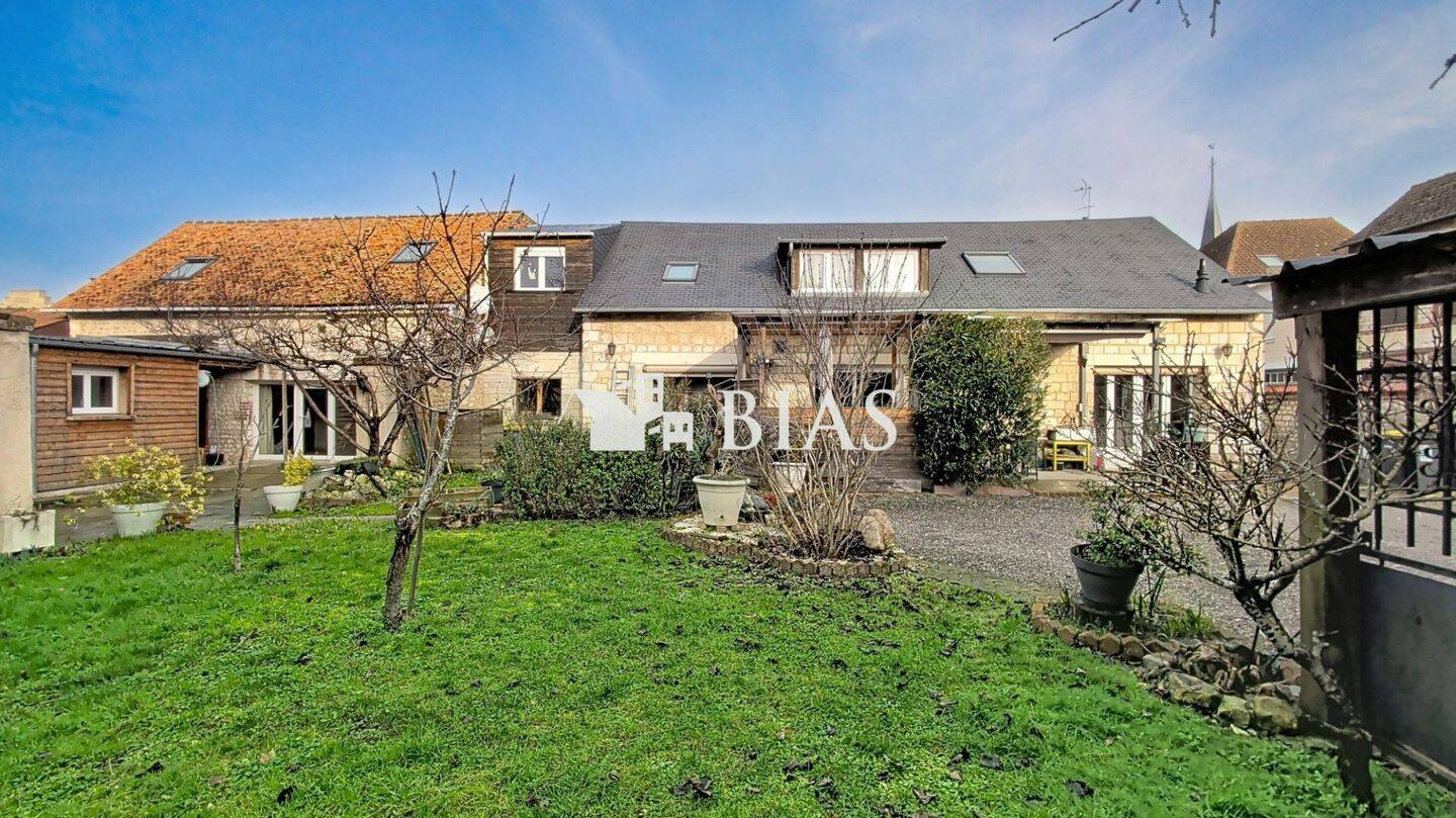 Maison à vendre, 280m², CRIQUEBEUF SUR SEINE