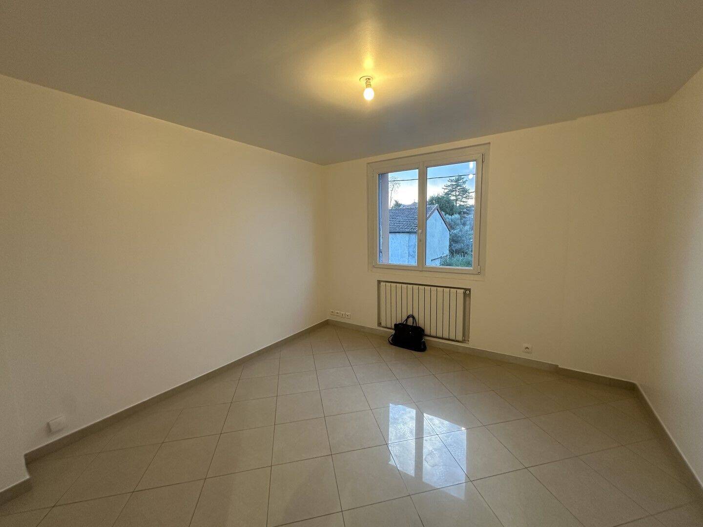 Maison à louer, 45m², VITRY SUR SEINE