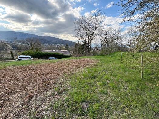Terrain constructible viabilisé à vendre 390 000 € 991 m² de terrain Vétraz-Monthoux 74100
