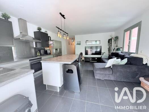 Appartement à vendre 280 000 € 3 pièces 2 chambres 63 m² Étage 7/15 Carei-Monti Menton 06500