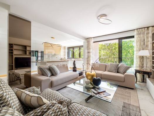 Appartement à louer 15 000 € 5 pièces 4 chambres 145 m² Étage 3/7 Parc d'Orléans Neuilly-sur-Seine 92200